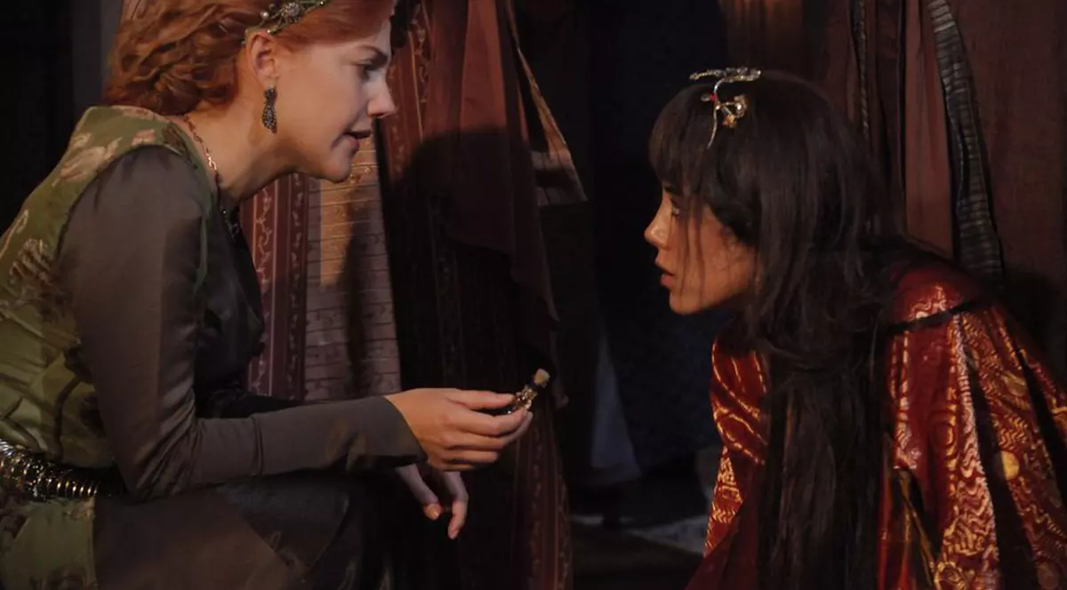 Astăzi în "Suleyman Magnificul - Sub domnia iubirii": Hurrem îi face o propunere de nerefuzat cadânei Firuze