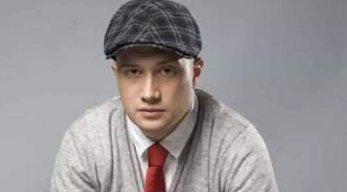 Cu atacul ăsta, Bendeac i-a dat celui mai nou duşman al său până l-a julit! Mircea Badea este suspectat de "cretinism". ACTORUL ŞTERGE PE JOS CU EL