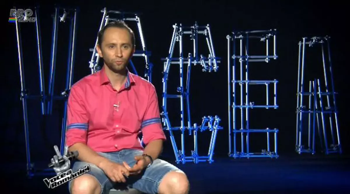 VOCEA ROMÂNIEI. UN PRIMAR ŞI-A ÎNCERCAT NOROCUL LA SHOW! 