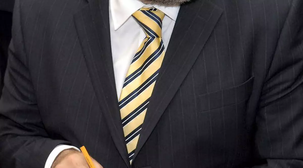 SCANDAL în PNL! Varujan Vosganian, „liniştit” de Remus Vulpescu: „Nu ţi-am ocupat biroul”