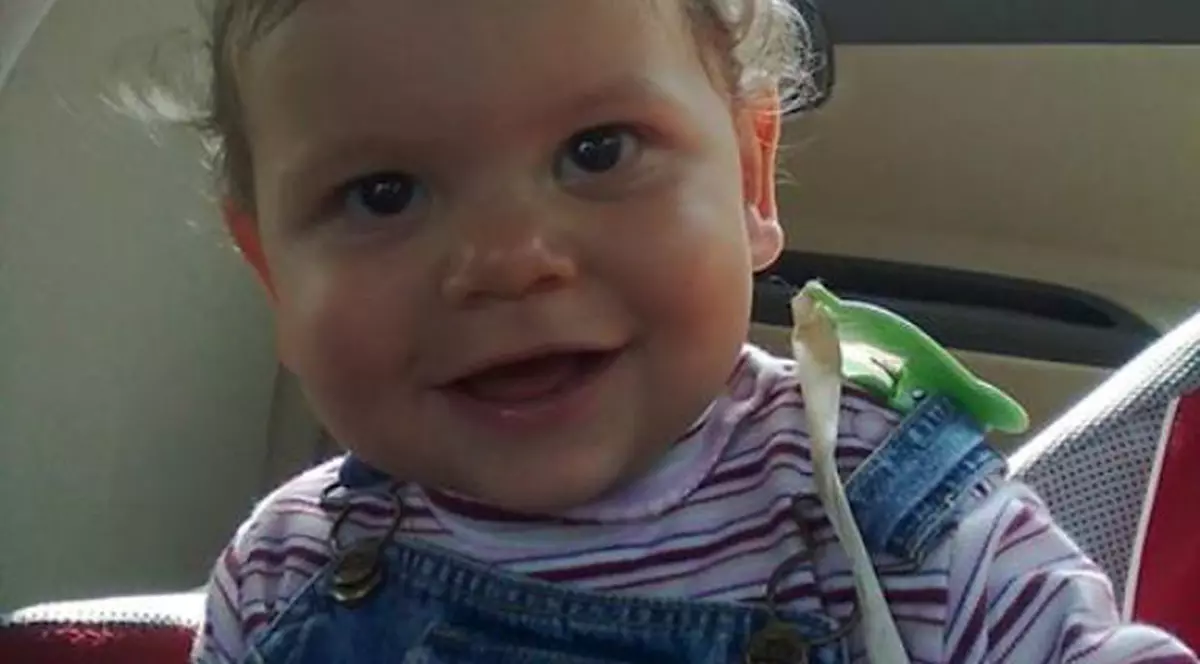 Mama lui Ionuţ Anghel, copilul ucis de maidanezi, a postat IMAGINI EMOŢIONANTE!