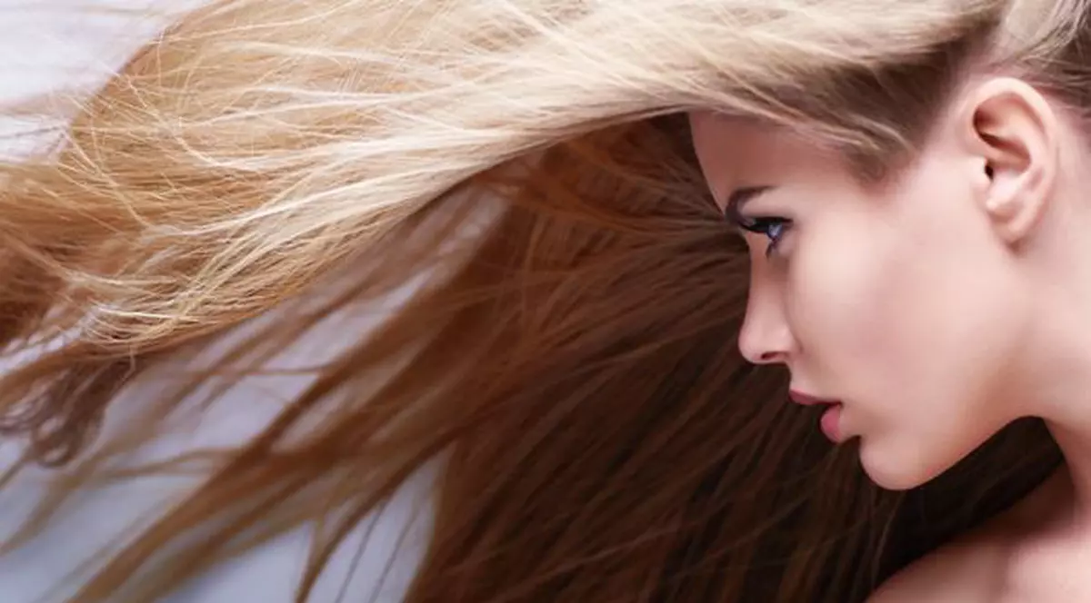 Păr rebel&co: 5 probleme de rezolvat fir cu fir