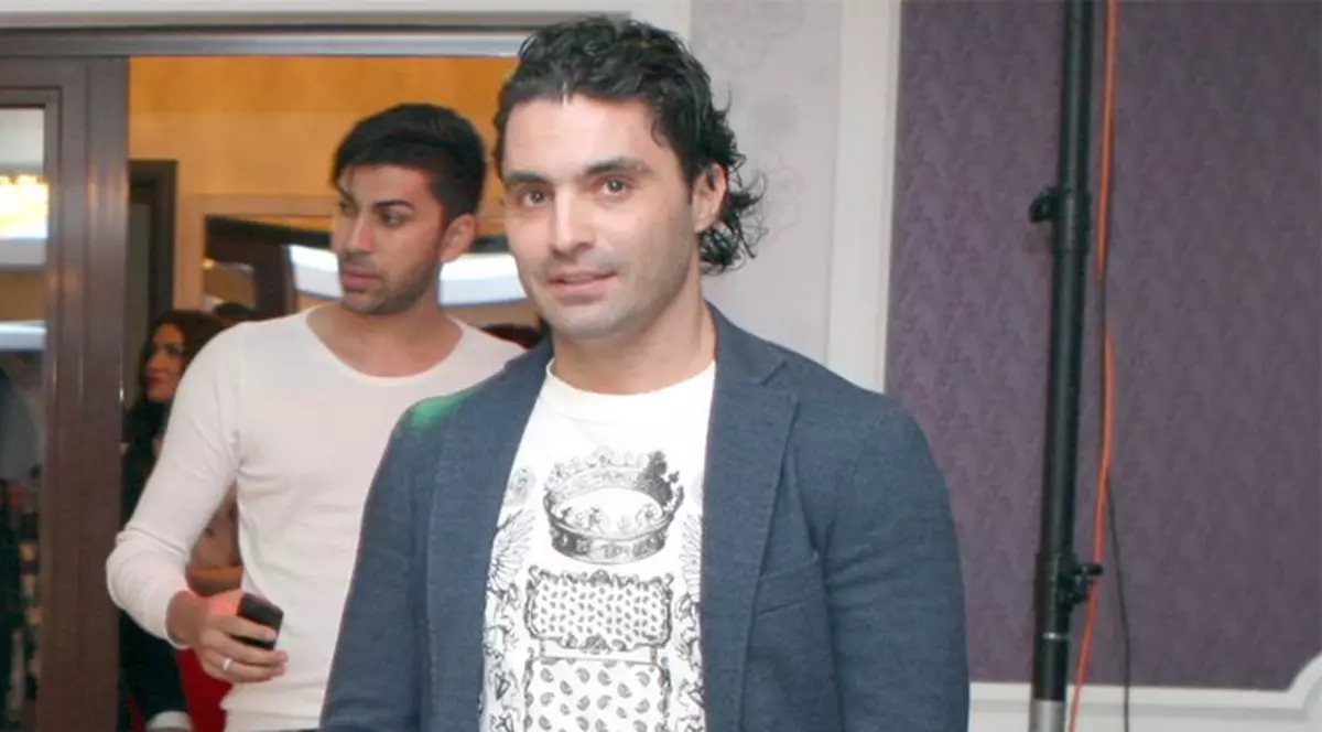 AFLĂ MOTIVUL pentru care PEPE şi-a RAS FETIŢA ÎN CAP! 