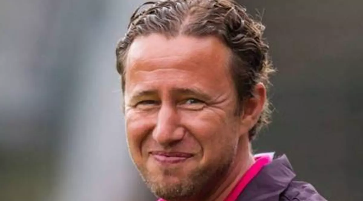 GEST EXTRAORDINAR al unui TATĂ. Laurenţiu Reghecampf A SALVAT O FETIŢĂ