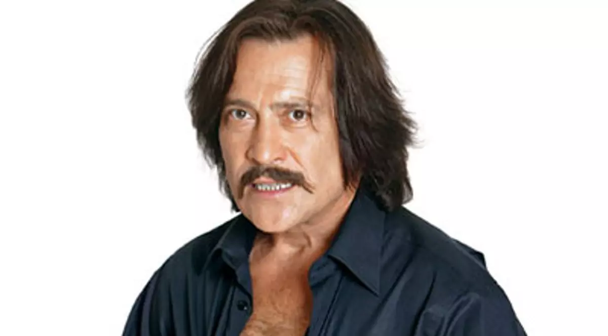 POVESTIRI SAVUROASE DIN CULISELE TEATRULUI NAŢIONAL! Lui Marius Bodochi I S-A MĂSURAT BĂRBĂŢIA de faţă cu toată lumea! FOTO