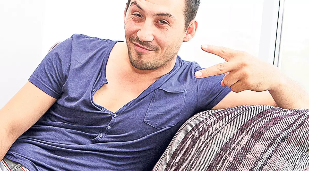 Ştefan Stan s-a îndopat cu mici și baclavale