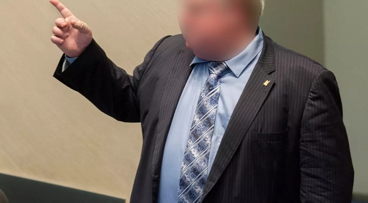 SCANDALOS! PRIMARUL UNUI ORAŞ A RECUNOSCUT CĂ S-A DROGAT!