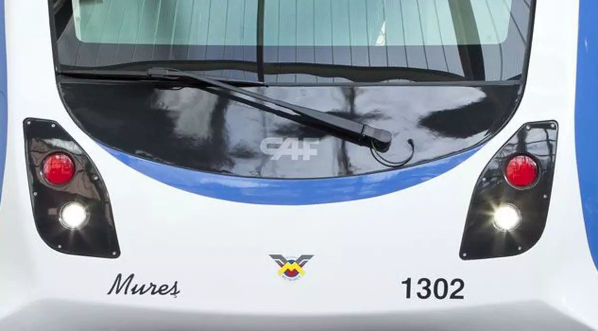 Vezi imagini cu interiorul şi exteriorul viitoarelor trenuri de metrou din Bucureşti! FOTO 