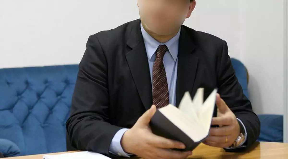 BUCURIE MARE în familia unuia dintre liderii politici ai României! Vezi ce PREŞEDINTE DE PARTID şi-a MĂRIT FAMILIA CU O FETIŢĂ!