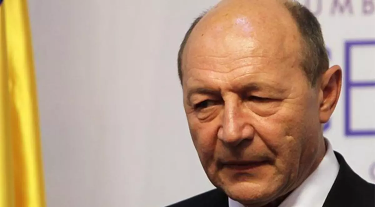 Traian Băsescu DESFIINŢEAZĂ GUVERNUL Ponta: „Blochează relansarea economică”