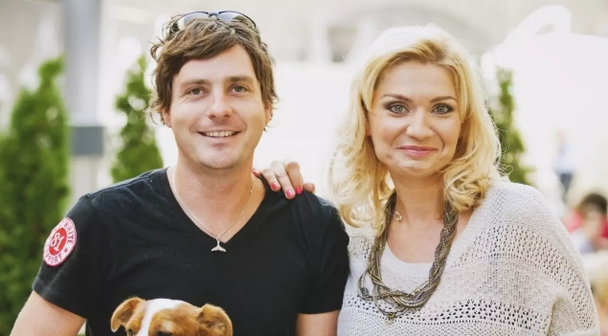 VIDEO EXCLUSIV/ Lectie de supraviețuire în Grecia. Cioranca și iubitul ei au mâncat doar ce au prins în mare