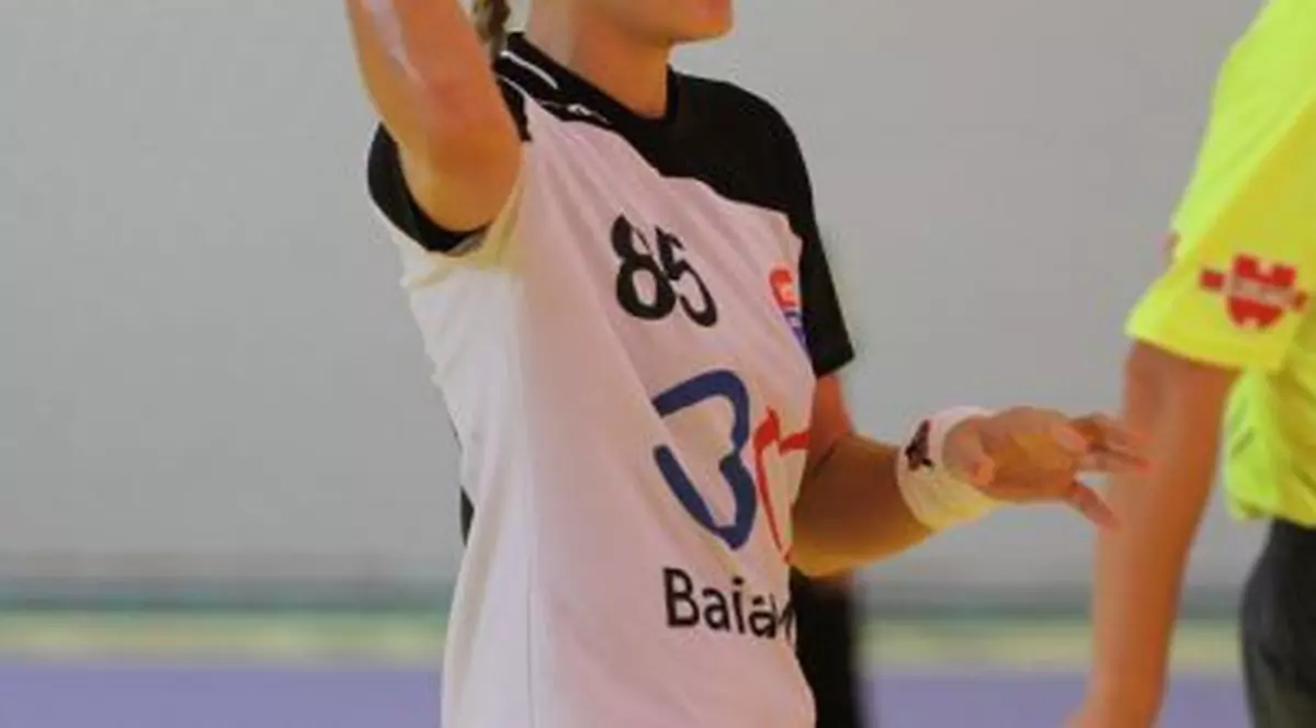 Echipa feminină de handbal HCM Baia Mare dispută astăzi, la 19.30, la Gyor cel mai greu meci din această ediție a Ligii Campionilor. Cu picioarele pe pământ!