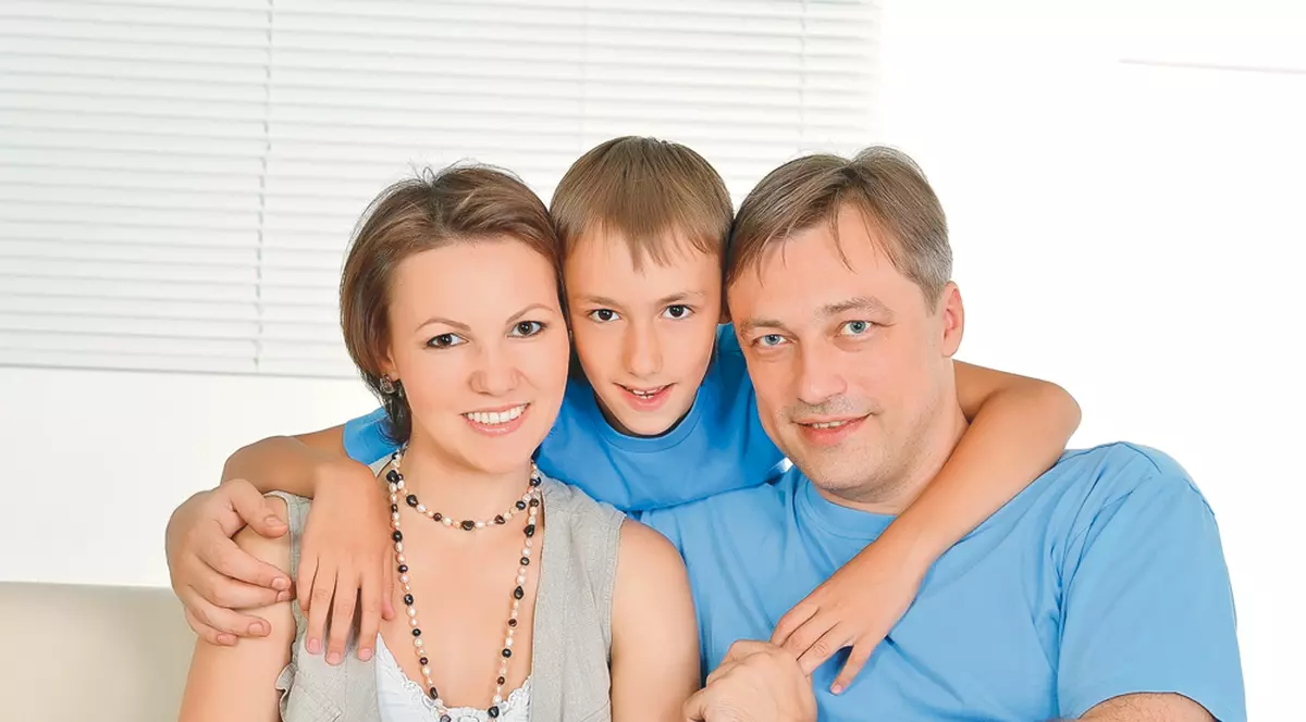 HOROSCOP | Gemenii se simt mai bine în familie 