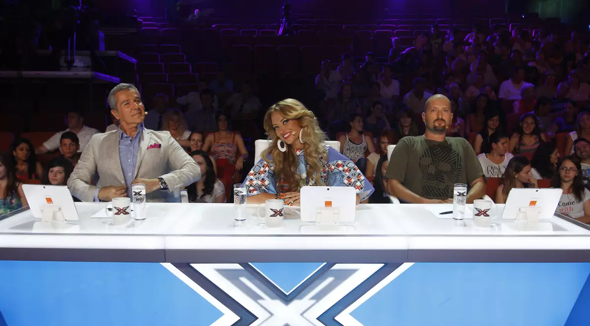 DECIZIE FĂRĂ PRECEDENT LA "X Factor". Iată CE MĂSURĂ AU LUAT cei trei juraţi faţă de UN CONCURENT
