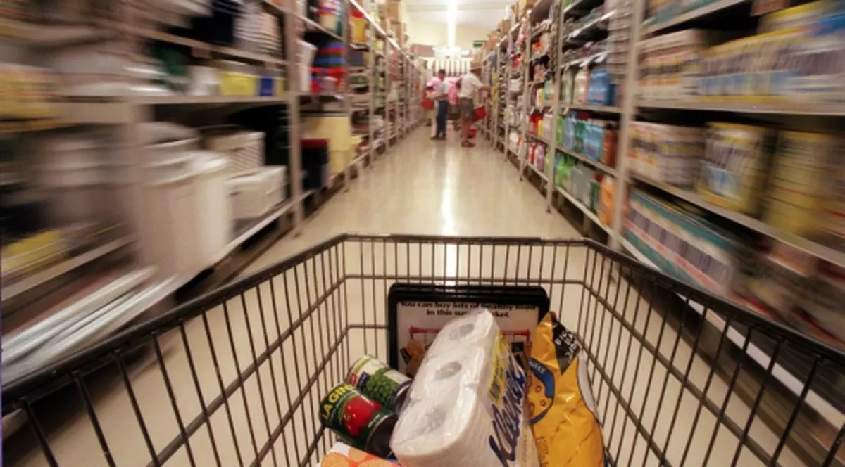 Bărbat mort în Craiova după ce un container metalic a căzut peste el într-un supermarket