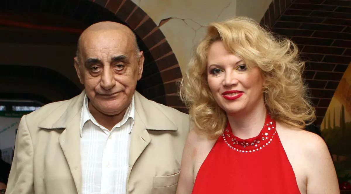 Oana Lis, LA CAPĂTUL PUTERILOR! Viorel e HRĂNIT CA UN COPIL, ea SE TEME SĂ NU AJUNGĂ ca Mădălina Manole