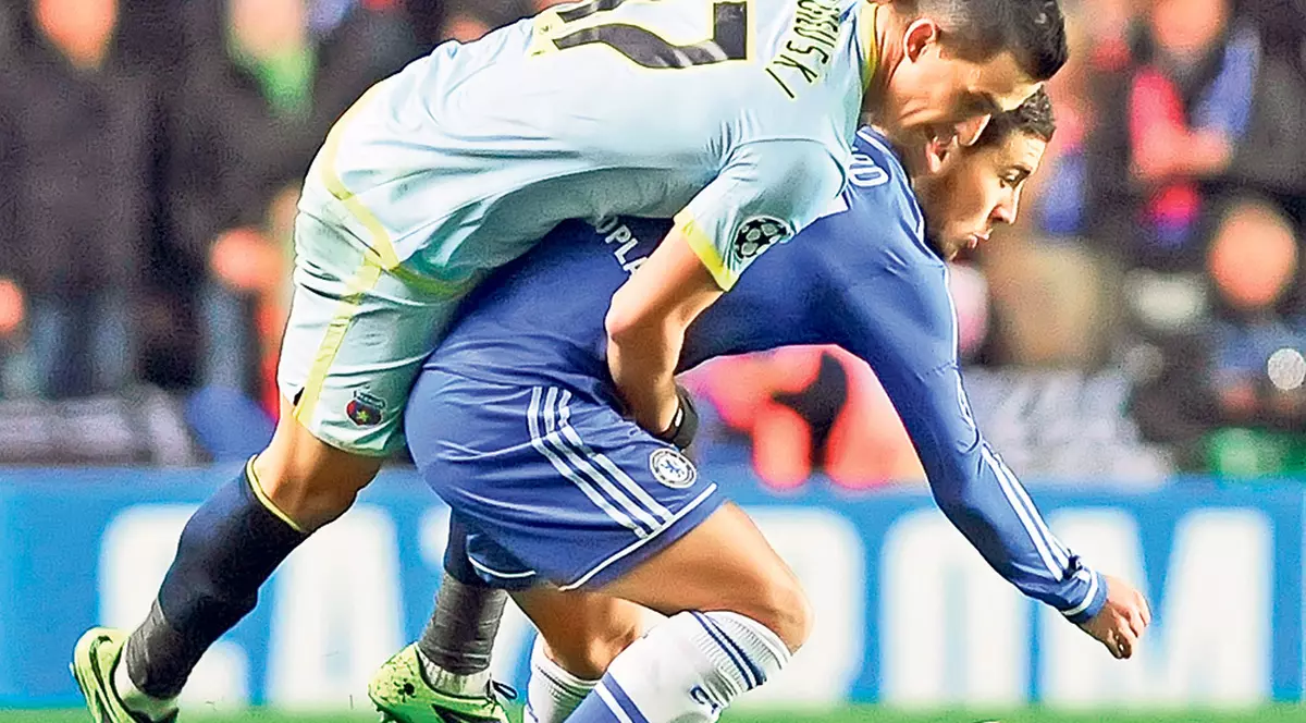 Obosiţilor, ne-aţi obosit! Steaua a fost doar un partener de antrenament pentru Chelsea, la ultima apariţie europeană din acest sezon