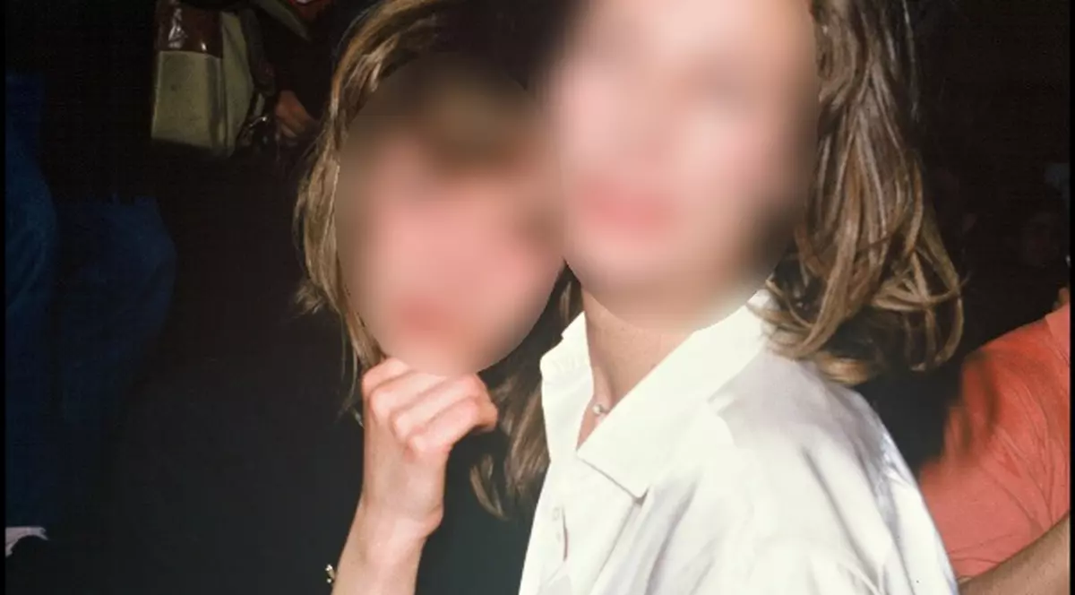 DRAMĂ în familia unei CUNOSCUTE ACTRIŢE: FIICA EI A MURIT DUPĂ CE A CĂZUT DE LA ETAJ!