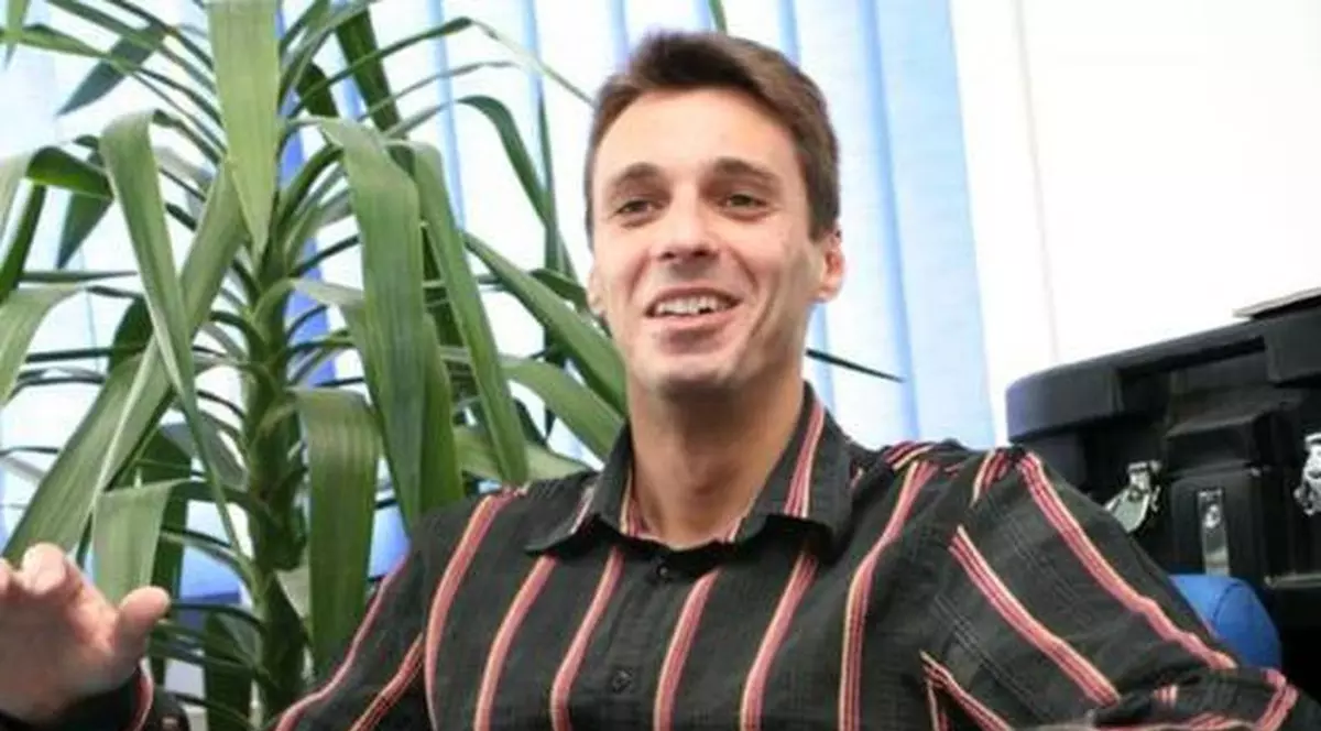 E sportivă şi o cheamă Ronda. Ea este femeia despre care BADEA SPUNE CĂ E "FABULOASĂ" | VIDEO