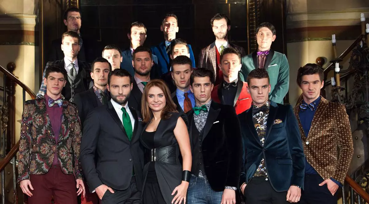 Adina Buzatu îşi vrea modelele în formă, aşa CĂ A TRECUT LA MĂSURI! Vezi CE LE-A PUS ÎN VEDERE FRUMUSEŢILOR