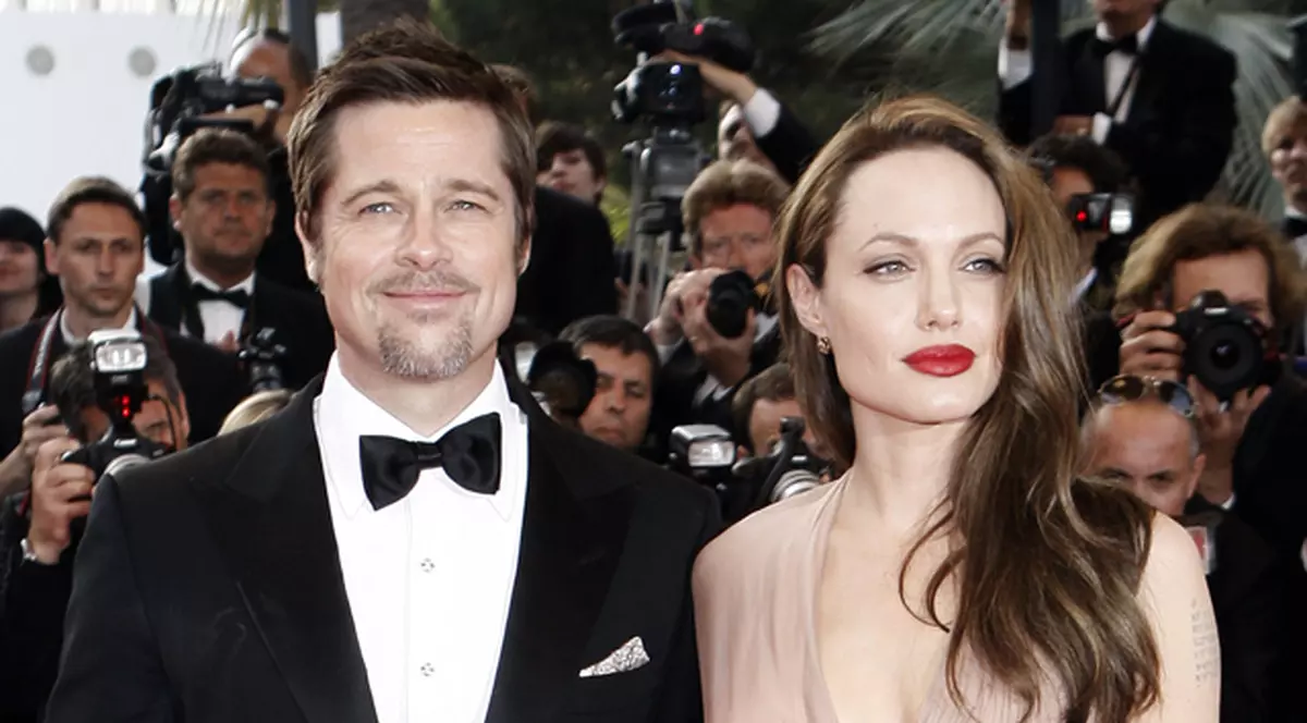 O lume întreagă aşteaptă DATA NUNŢII dintre Angelina Jolie şi Brad Pitt, însă ANUNŢUL FĂCUT DE EI TE VA LĂSA MUT DE UIMIRE!
