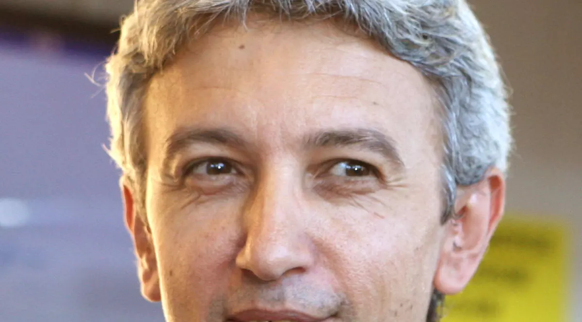 LOVITURĂ NĂUCITOARE pentru Dan Diaconescu