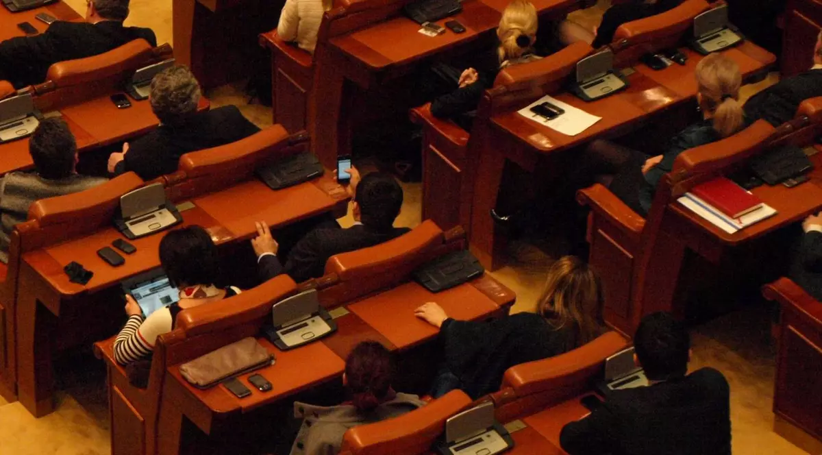 DECIZIE ISTORICĂ a Camerei Deputaţilor! Deputatul Coman POATE FI ARESTAT