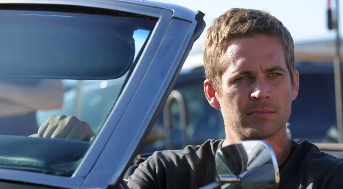 Care a fost cauza morţii starului din «The Fast and The Furious». Vezi rezultatul ŞOCANT al autopsiei lui Paul Walker! VIDEO