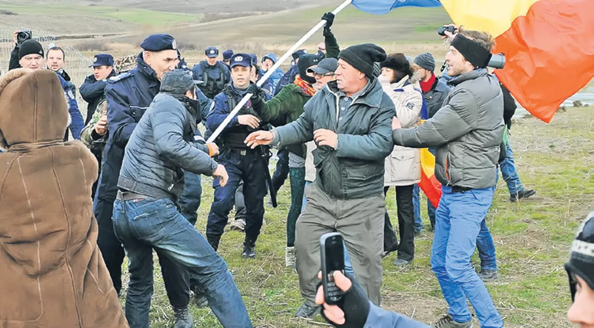 37 de urmăriţi penal, după protestele de la Pungeşti