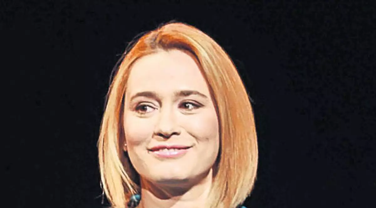 ANDREEA ESCA DEZVĂLUIE CE I SE ÎNTÂMPLĂ ÎNAINTE DE SĂRBĂTORI! AFLĂ CE MĂRTURISEŞTE VEDETA!