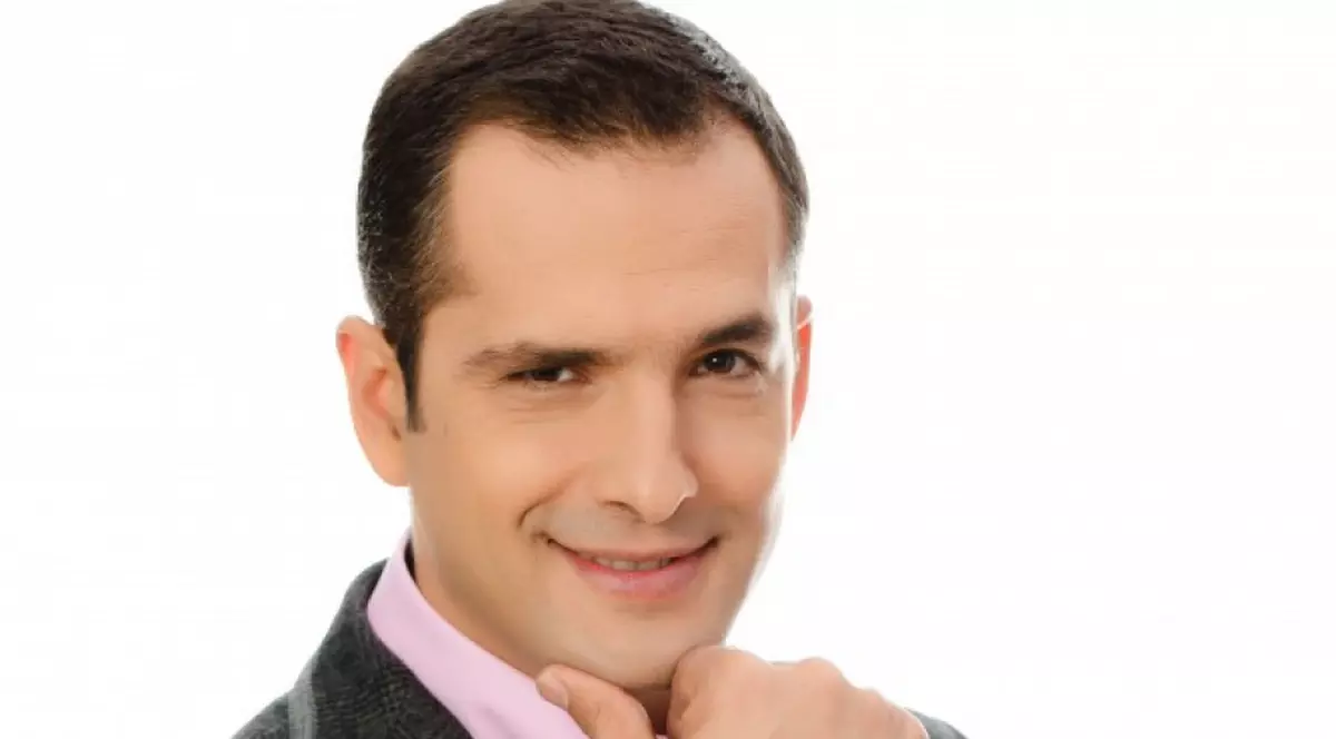 MUTARE NEAŞTEPTATĂ! Mădălin Ionescu, DIN NOU ÎN FAŢA ALTARULUI!