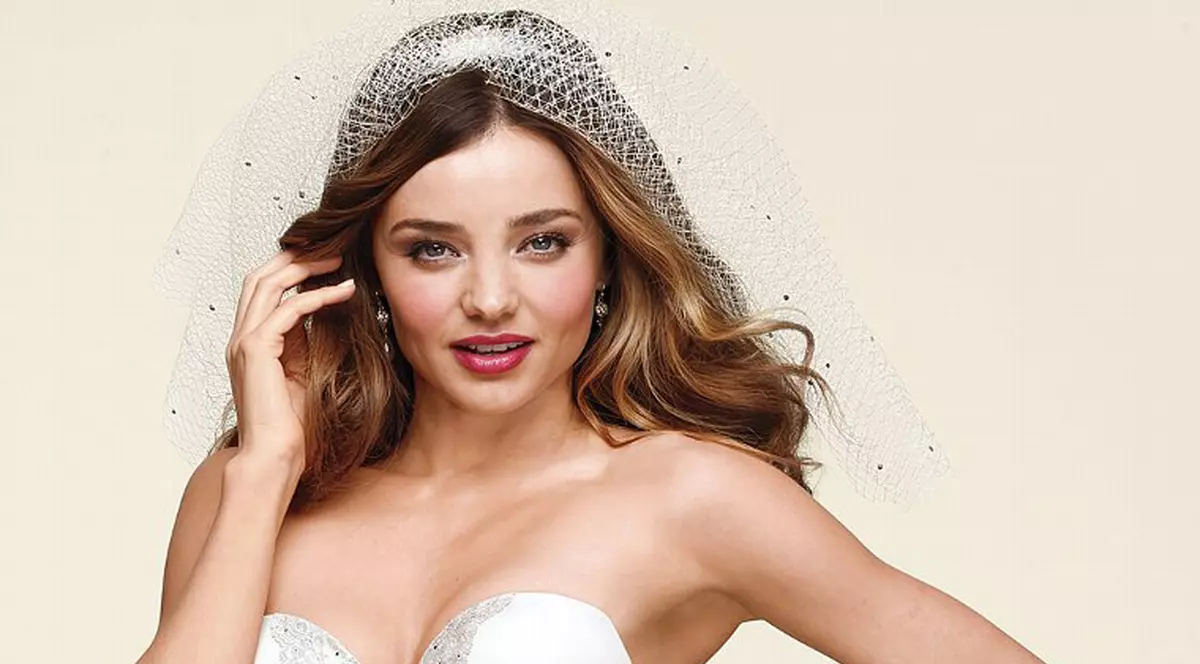 Miranda Kerr şi-a tras iubit miliardar! Supermodelul l-a uitat pe Orlando Bloom şi a pus mâna pe cel mai bogat om din Australia