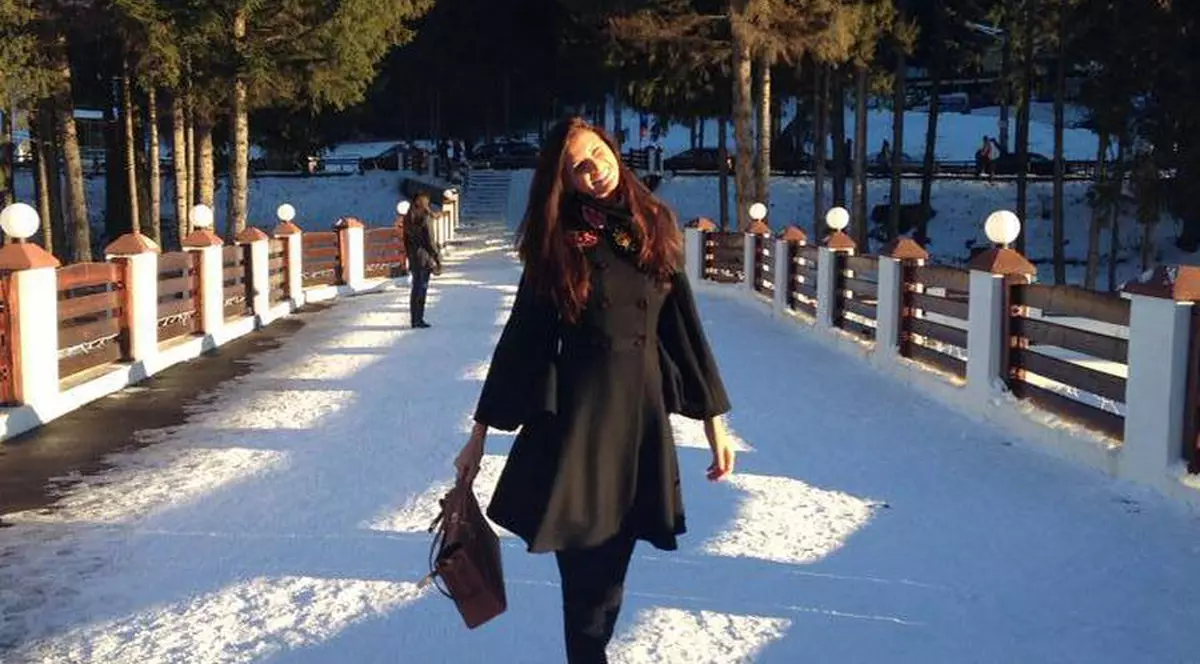 RAMONA GABOR, LUATĂ LA MIŞTO! DETALIUL PE CARE L-A OMIS, DAR PE CARE FANII L-AU OBSERVAT IMEDIAT!