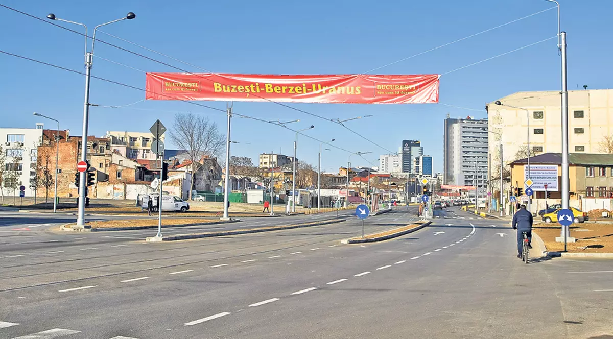 Ieri s-a redeschis circulaţia în zona Buzeşti - Berzei! Pe aici faci 7 minute de la Victoriei la "Drept"