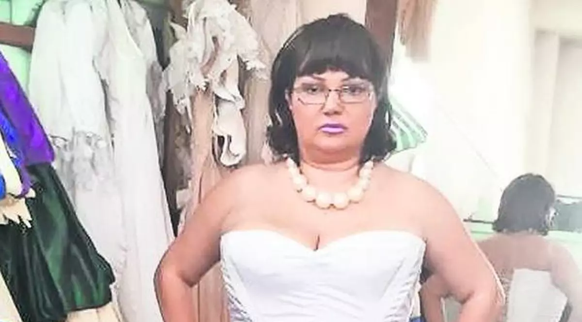 Ozana Barabancea A LUAT FOC! "Mulţumesc celor care M-AU ÎMPROŞCAT CU NOROI şi celor care M-AU UMILIT!"