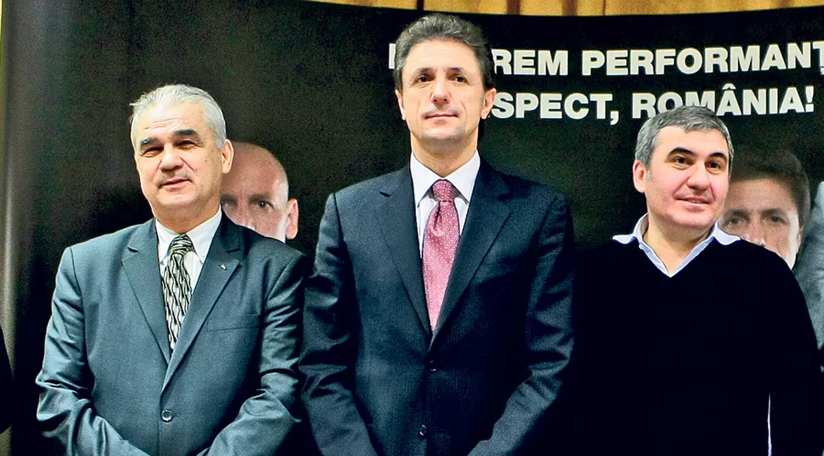 «Baciul» şi-a strâns turma! Gică Popescu i-a prezentat pe cei pe care îi va aduce la FRF, dacă va câştiga alegerile de pe 5 martie