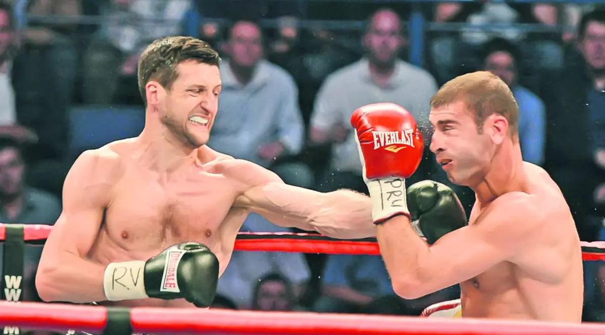 «Poate că Froch i-a extirpat ouăle lui Bute» | Mickey Vann, arbitru britanic de box, a încercat să explice prestaţia modestă a românului din meciul cu Pascal