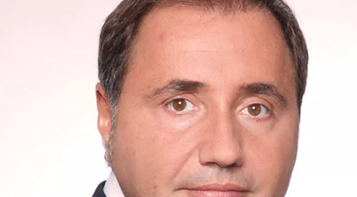 Comisie parlamentară de anchetă pentru accidentul aviatic în care şi-au pierdut viaţa două persoane