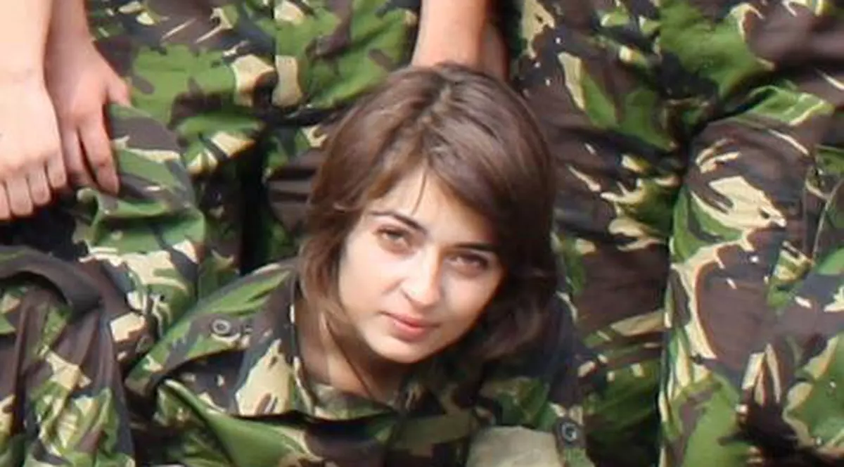 ROMÂNII, IMPRESIONAŢI de moartea AURELIEI ION! Pagină de FACEBOOK ÎN MEMORIA tinerei care a murit în APUSENI