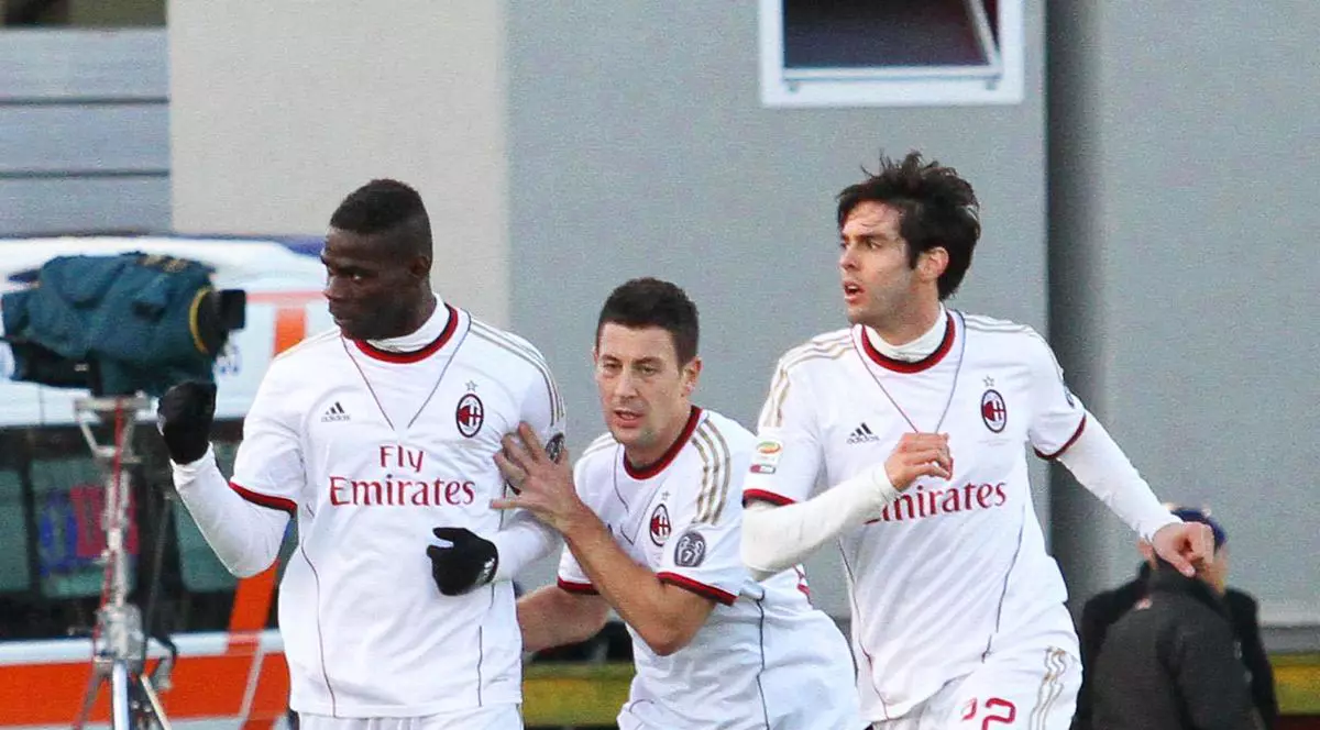 Balotelli, amendat cu 10.000 de euro după meciul cu Cagliari. Vezi ce a făcut atacantul!