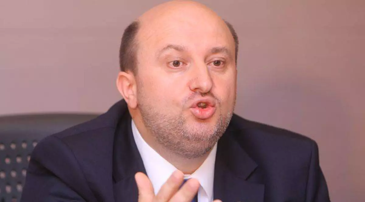 Soţia Ministrului de Finanţe, urmărită penal