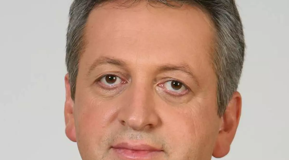 RELU FENECHIU, CONDAMNAT la 5 ani de ÎNCHISOARE cu EXECUTARE