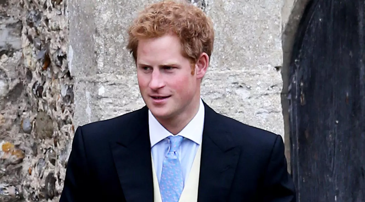 Prinţul Harry al Marii Britanii s-a cuplat cu un «îngeraş»