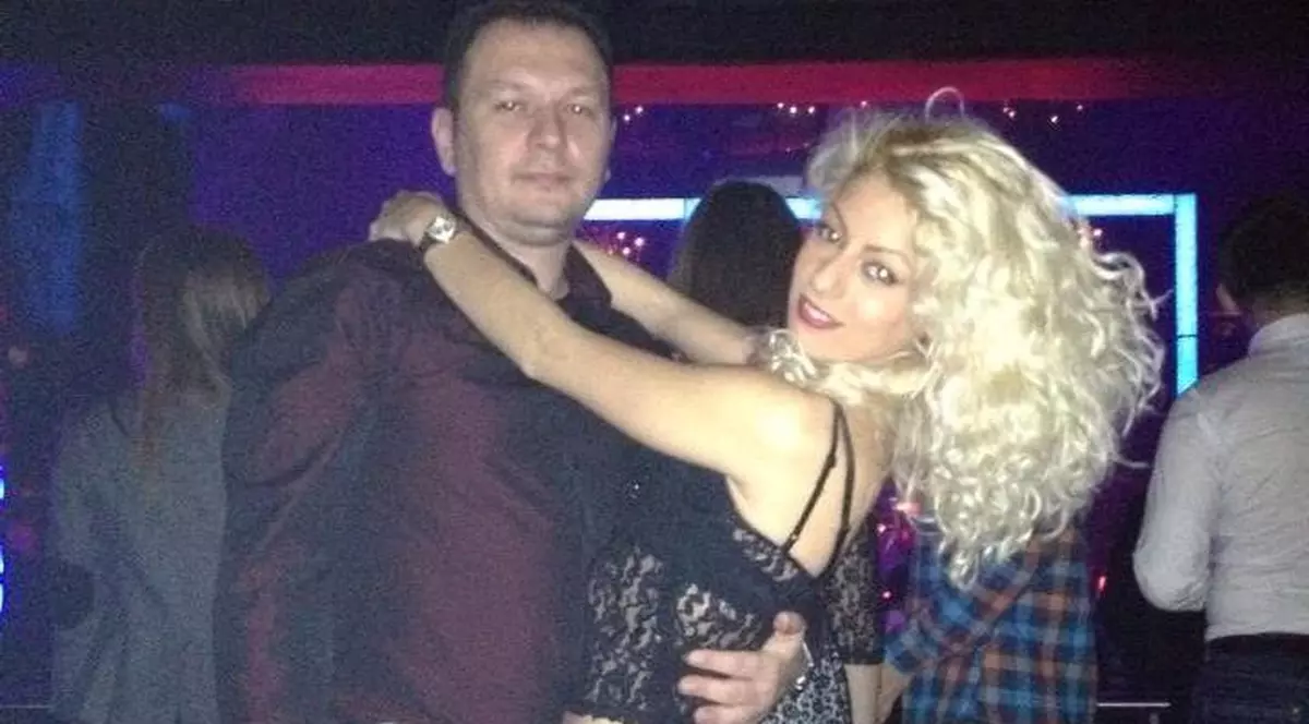 Cântăreaţa Ioana Iordănescu se mărită de Ziua Îndrăgostiților: "M-a cerut în genunchi, de ziua mea"