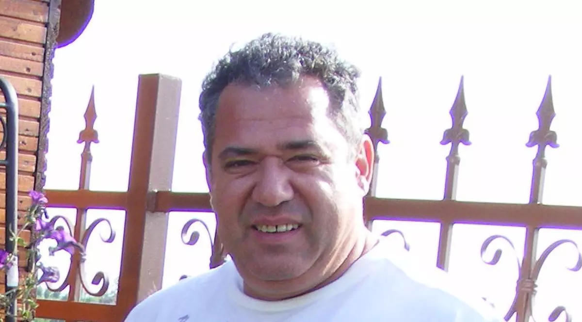 COINCIDENŢA STRANIE care ÎŢI dă FIORI pe şira spinării! Vezi legătura dintre Adrian Iovan şi Aura Ion!