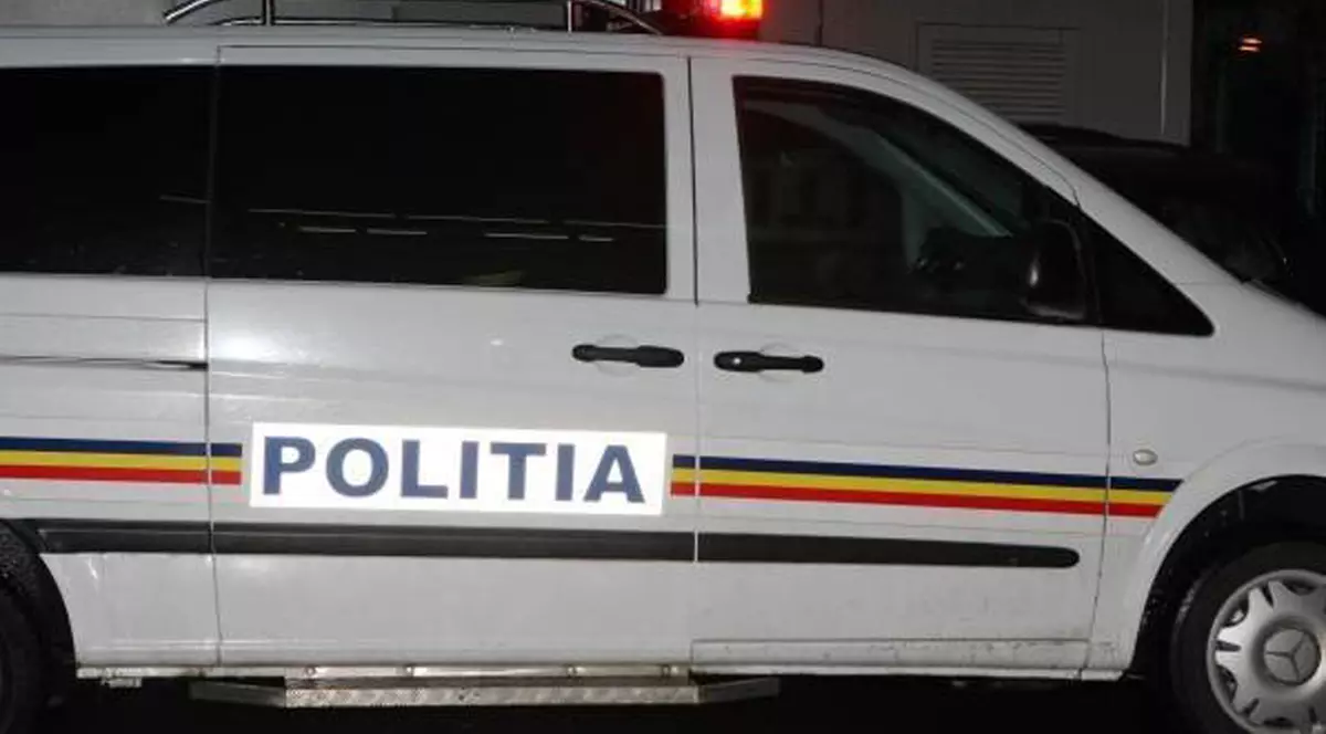 Trei copii AU JEFUIT O BISERICĂ şi AU FURAT BANII DIN CUTIA MILEI