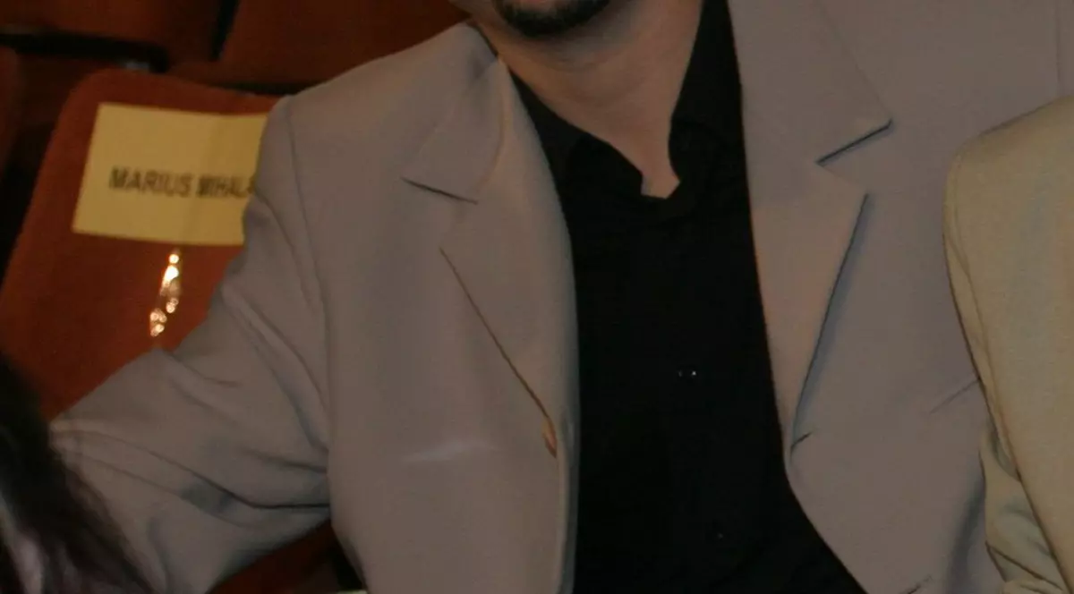 Vi-l mai amintiţi pe Ion, cel care a făcut trupa RO-MANIA?