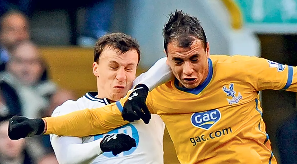 Tottenham, clubul la care joacă Vlad Chiricheş, l-a amendat drastic pe român! VEZI CÂT L-A COSTAT BEŢIA