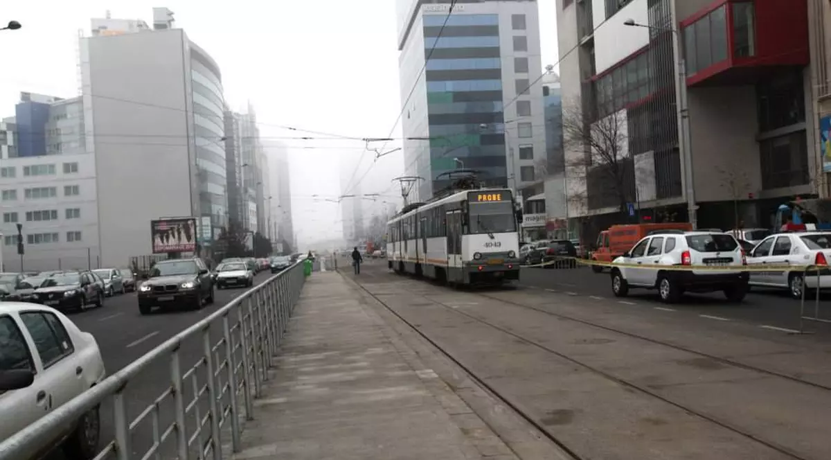 VEŞTI BUNE! Bulevardul Uranus din Capitală A FOST REDESCHIS CIRCULAŢIEI tramvaielor | FOTO
