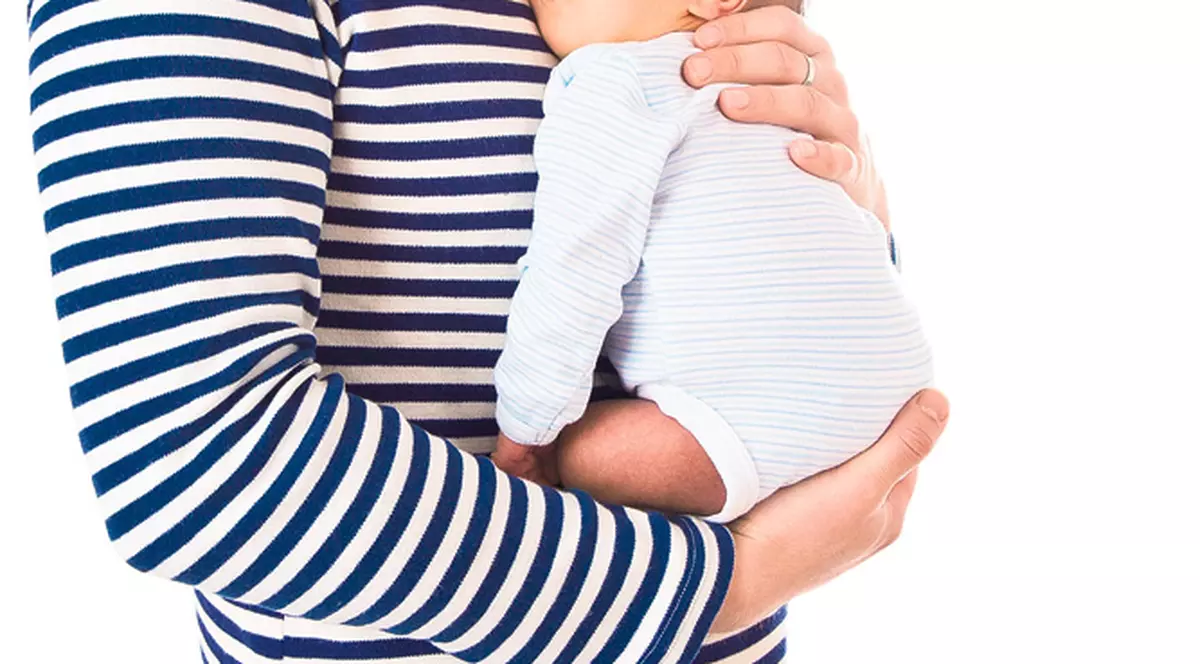 Eşti proaspăt tătic? Ai până la 15 zile libere